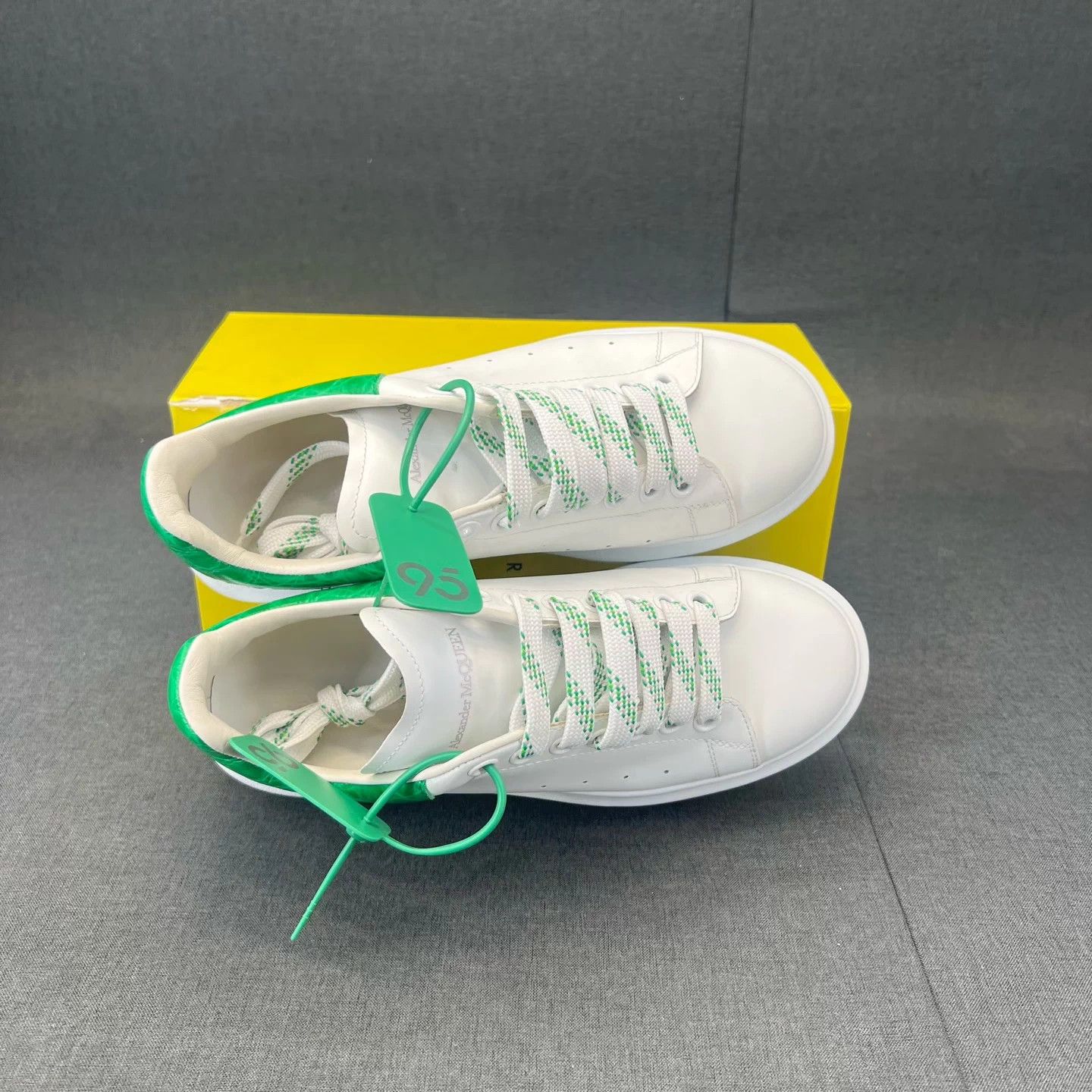 Alexander McQueen McQ White/Green Croc Embossed 40.5 MINT Size US 7.5 / EU 40-41 - 7 Thumbnail