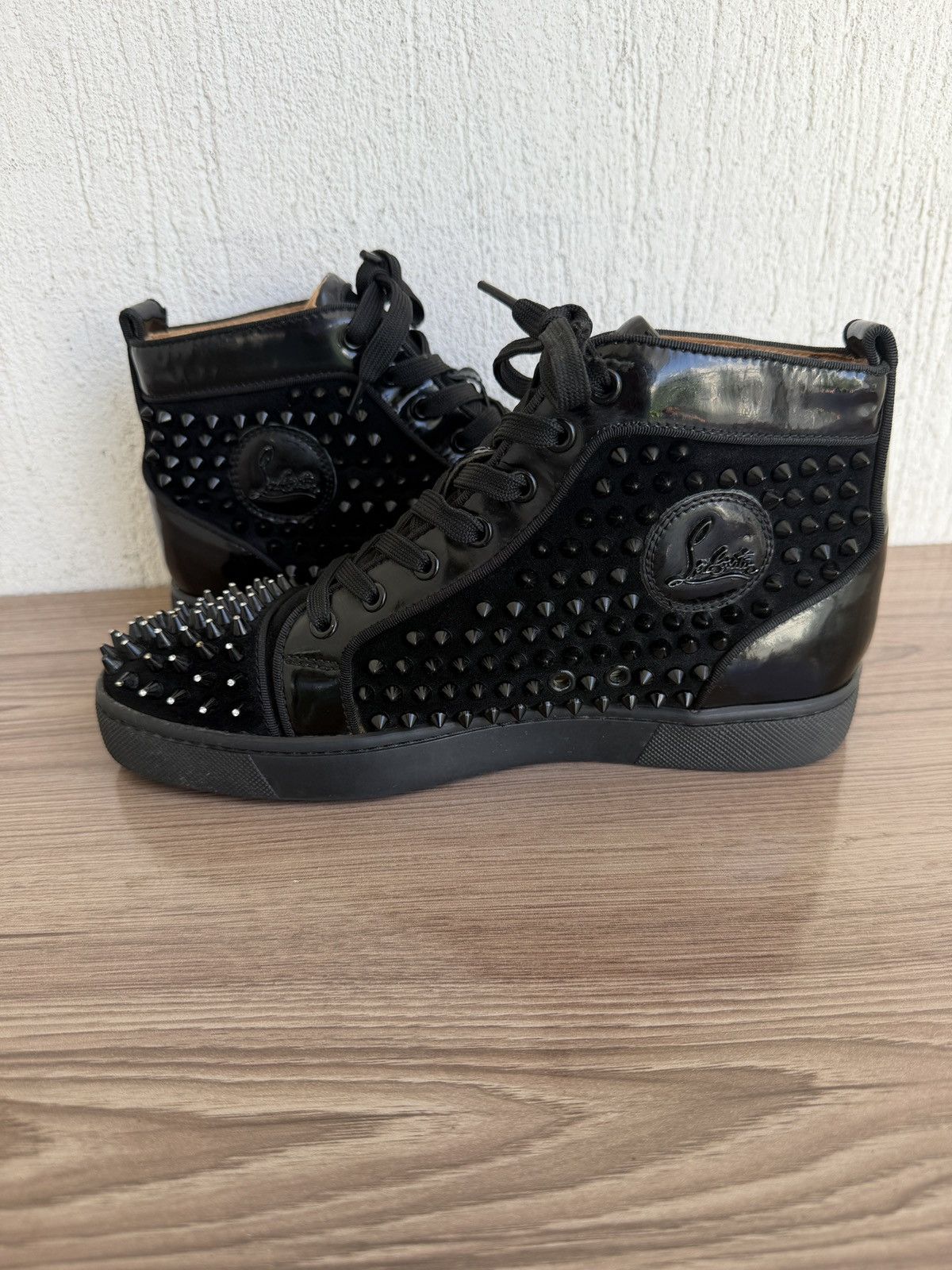 Christian Louboutin spiked louis junior trainers Size US 7 / EU 40 - 10 Thumbnail