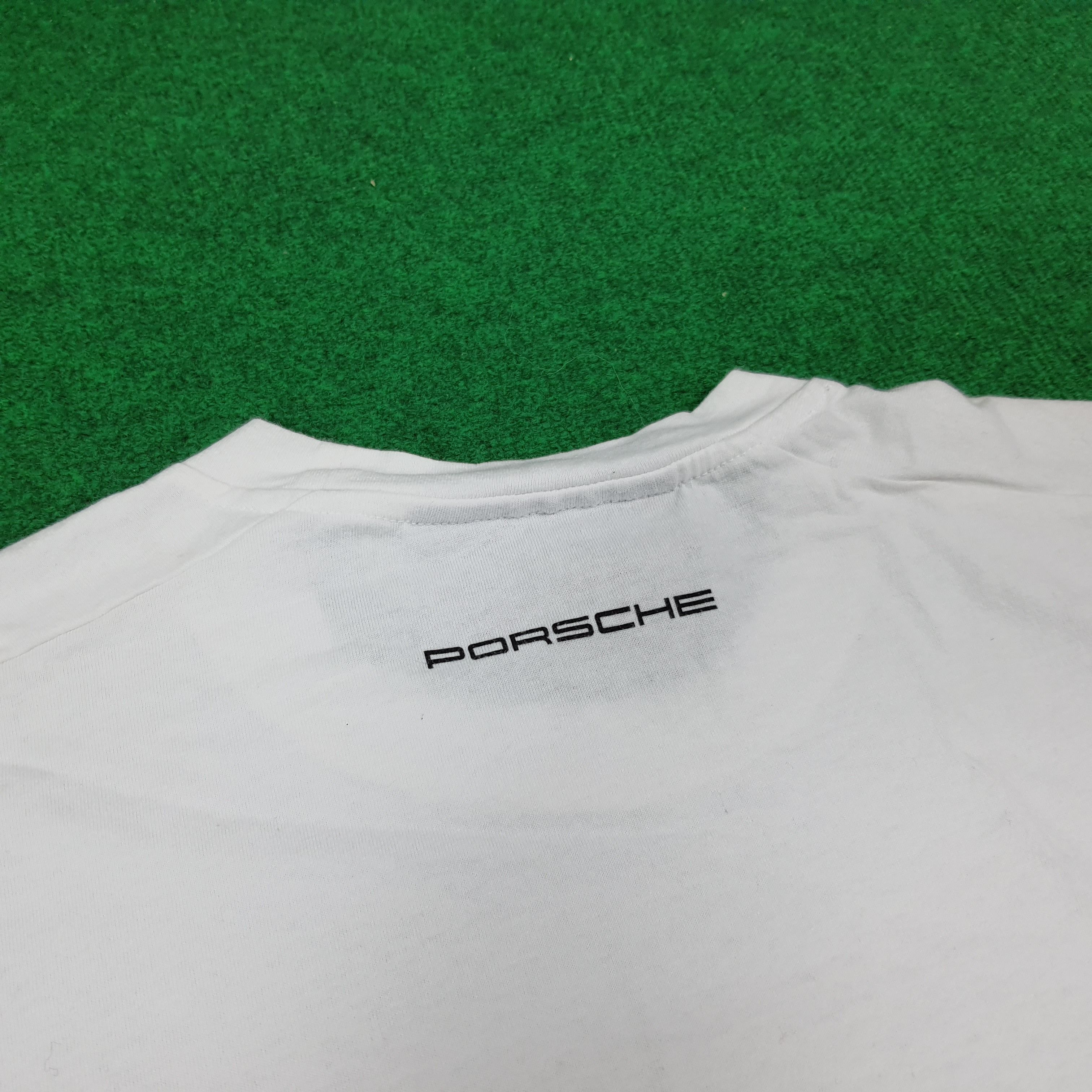 Porsche Design Vintage KAR LÁrt Porsche 924S Official Tshirt C276N69 Size US L / EU 52-54 / 3 - 4 Thumbnail