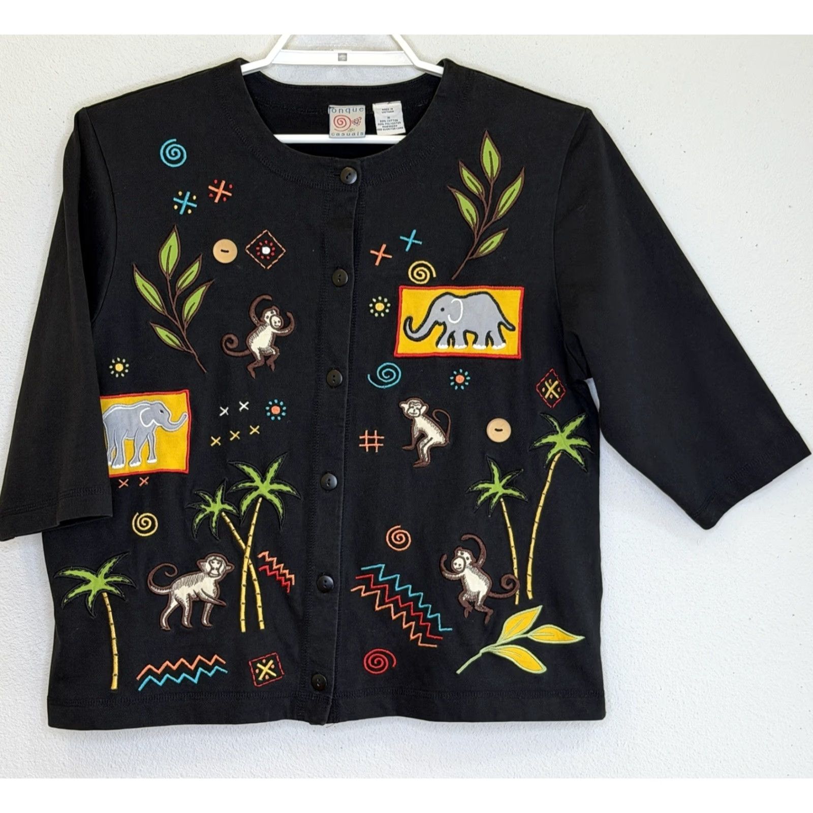 Vintage Onque Casuals Top Womens Sz Medium Black Embroidered Safari Monkeys Button Front 3/4 Sleeve Round Neck Cotton Blend - Could be worn open as a cardigan Size M / US 6-8 / IT 42-44 - 2 Thumbnail