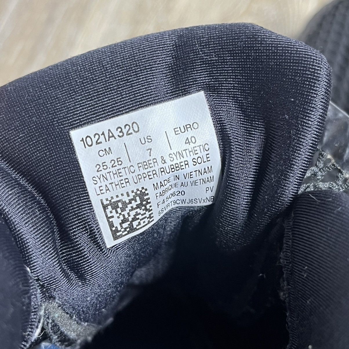 Asics × Vivienne Westwood vivienne westwood asics gel kayano 26 Size US 7 / EU 40 - 7 Thumbnail
