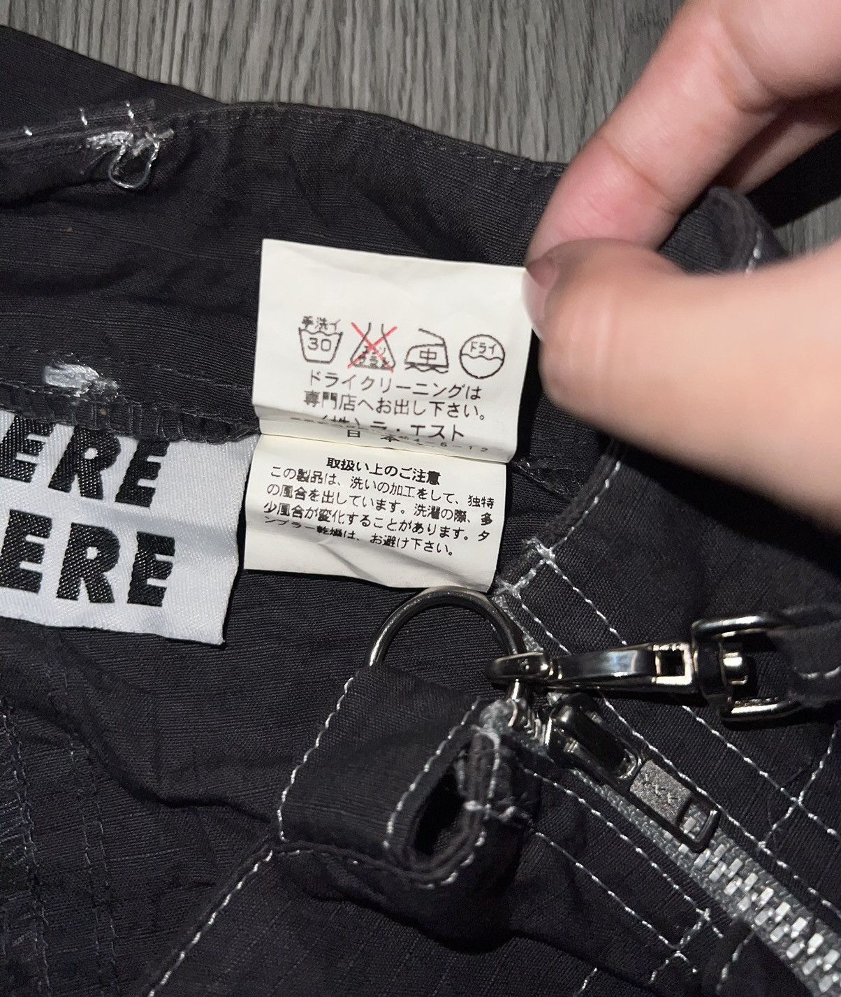 Japanese Brand Seditionaries skull mini skirt ☠️🧛🏻‍♀️ Size 27" / US 4 / IT 40 - 15 Thumbnail