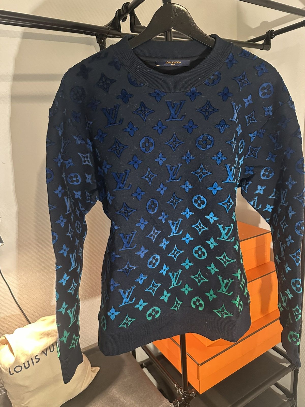 Louis Vuitton Louis Vuitton Blue & Green Gradient Monogram Sweater Size US M / EU 48-50 / 2 - 1 Thumbnail