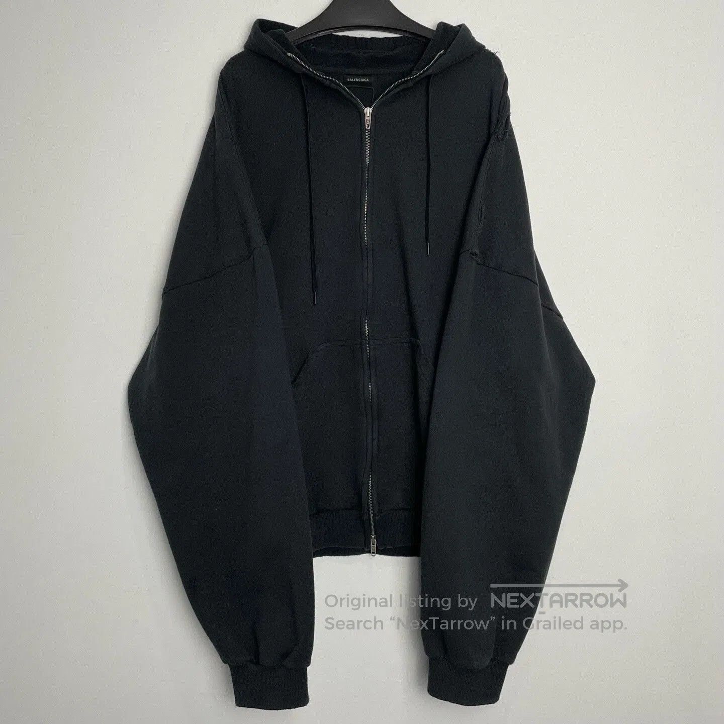 Balenciaga balenciaga graffiti logo zip-up hoodie. Size US M / EU 48-50 / 2 - 2 Thumbnail