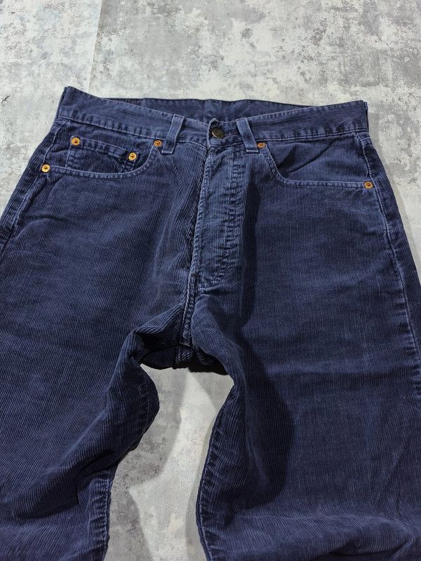 Levi's Vintage Clothing vintage 96 made in italy levis corduroy 551 white tab 31x32 Size US 29 - 3 Thumbnail