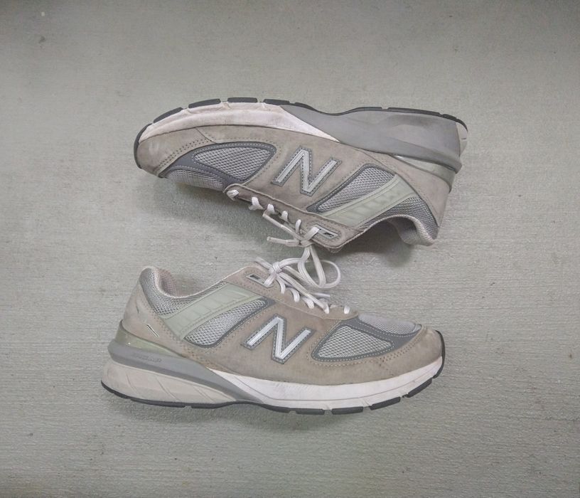 New Balance New Balance 990V5 Size 9 D Gray Suede Castlerock