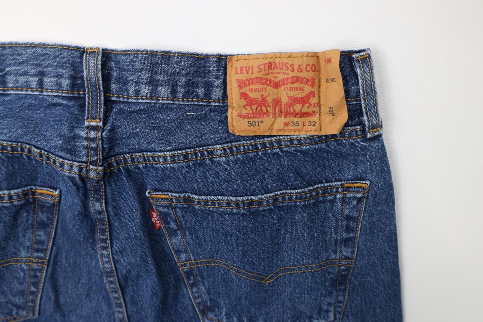 Levi's Vintage Y2K Levis 501xx Button Fly Original Fit Denim Jeans Size US 35 - 13 Thumbnail