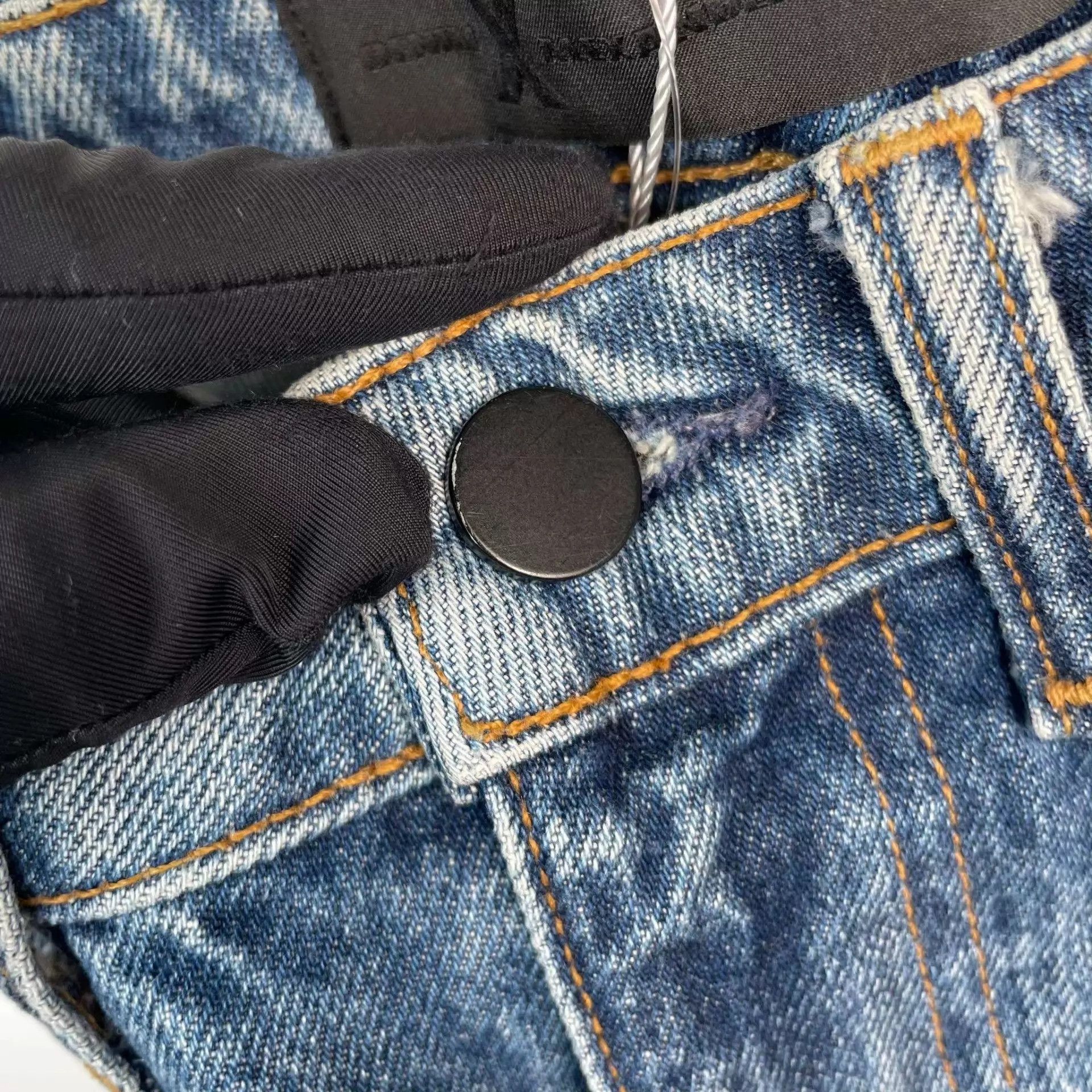 Alexander Wang Alexander Wang denim shorts size S blue 98 new Size 24" / US 00 / IT 34 - 3 Thumbnail