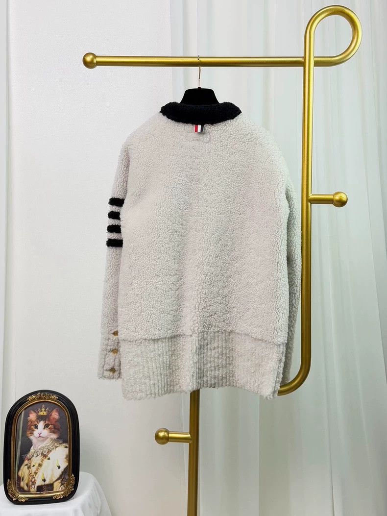Thom Browne Thom Browne Classic fur and wool cardigan Size XS / US 0-2 / IT 36-38 - 2 Thumbnail