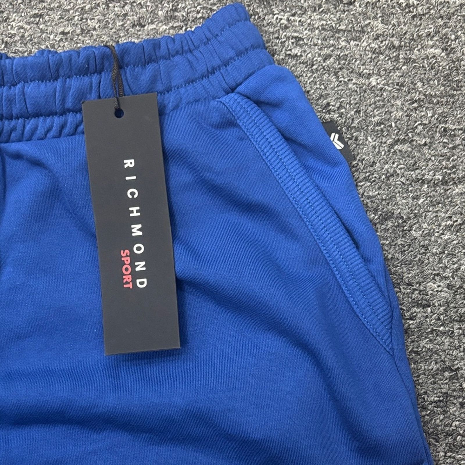 John Richmond NWT John Richmond Royal Blue Athletic Shorts Size L Size US 38 / EU 54 - 5 Thumbnail