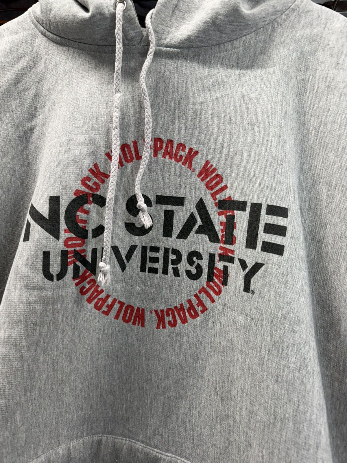 Vintage Vintage 90s NC North Carolina State University sweatshirt Size US XL / EU 56 / 4 - 2 Thumbnail