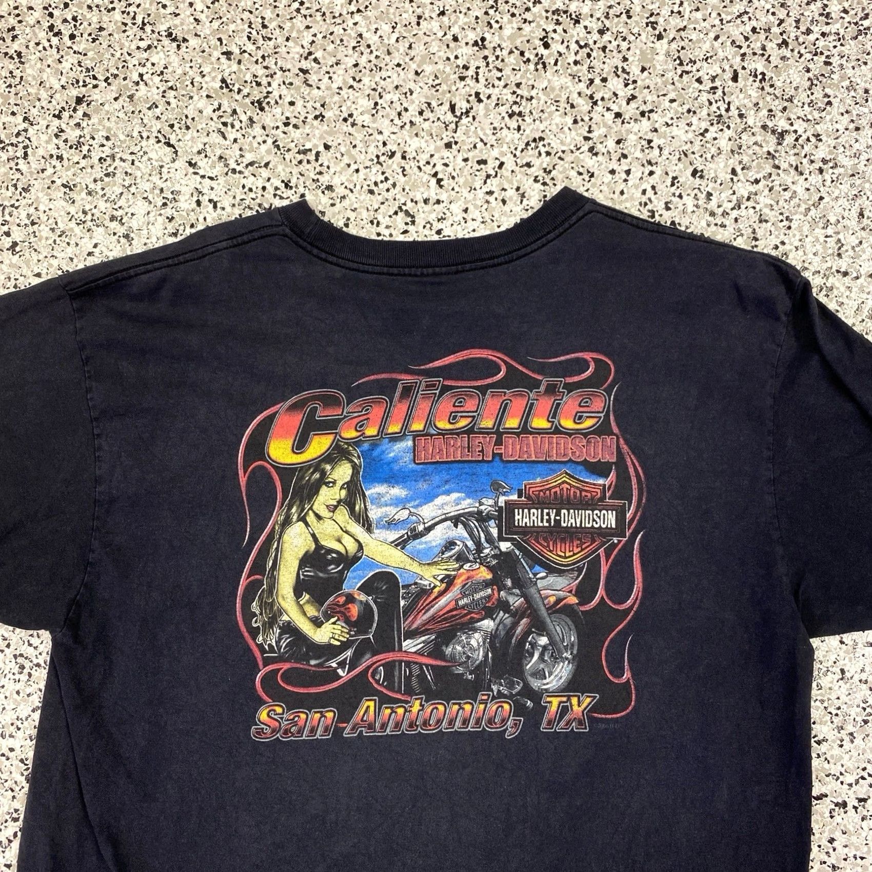 Harley Davidson VINTAGE Harley-Davidson Shirt Mens XXL Black USA 90s Cotton T-Shirt Crew Neck Short Sleeve Graphics San Antonio Texas Mens Size US XXL / EU 58 / 5 - 3 Thumbnail