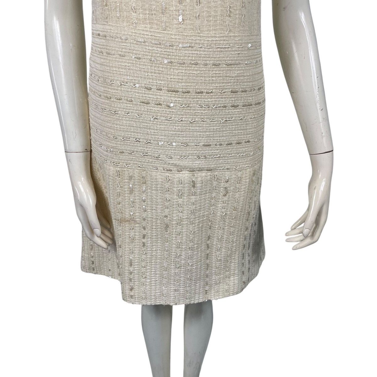 Chanel Vintage Chanel Identification Tweed Sequin One-Piece Dress Size XS / US 0-2 / IT 36-38 - 4 Thumbnail