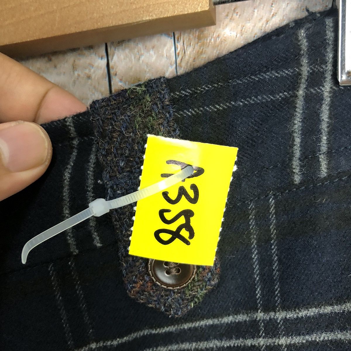 Harris Tweed Harris Tweed Dark Blue Checkred Pants #A358 Size US 30 / EU 46 - 11 Thumbnail