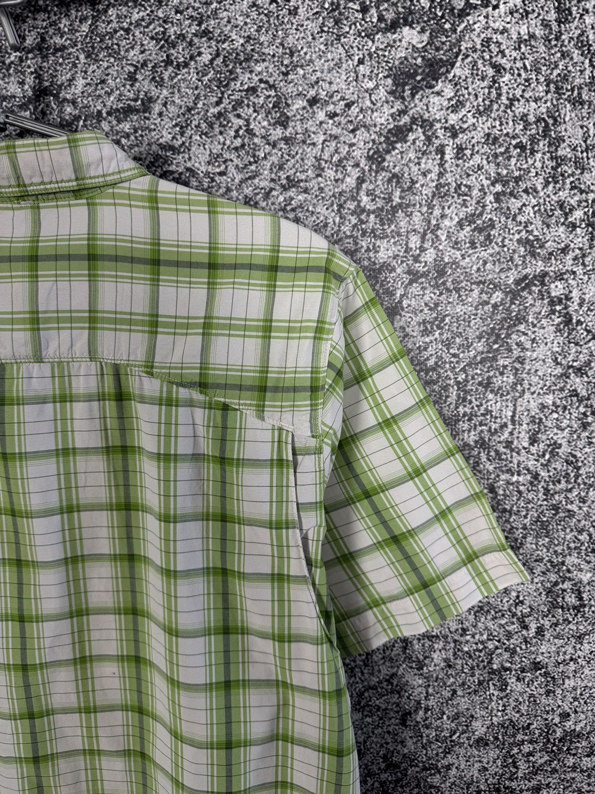 The North Face The North Face Trekking Plaid Shirt Outdoor Button Up Size L Size US L / EU 52-54 / 3 - 11 Thumbnail