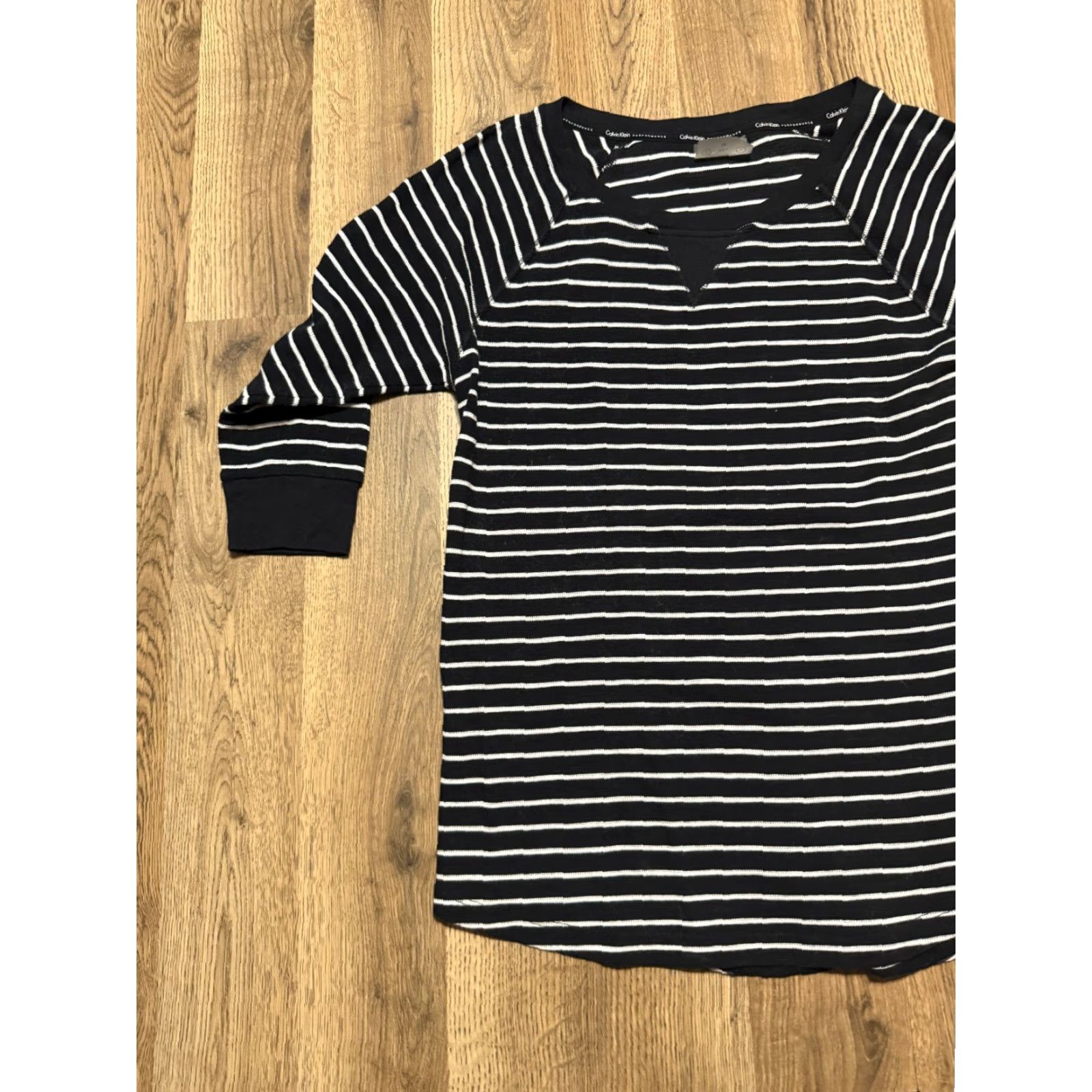 Calvin Klein Calvin Klein Shirts Women's M Black 3/4 Sleeve Crew Neck Striped Basic Tee Size M / US 6-8 / IT 42-44 - 3 Thumbnail