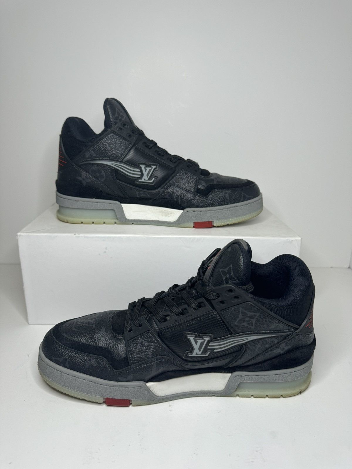 Louis Vuitton Louis Vuitton Men's LV Trainer Sneakers Monogram Eclipse Size US 7.5 / EU 40-41 - 2 Thumbnail