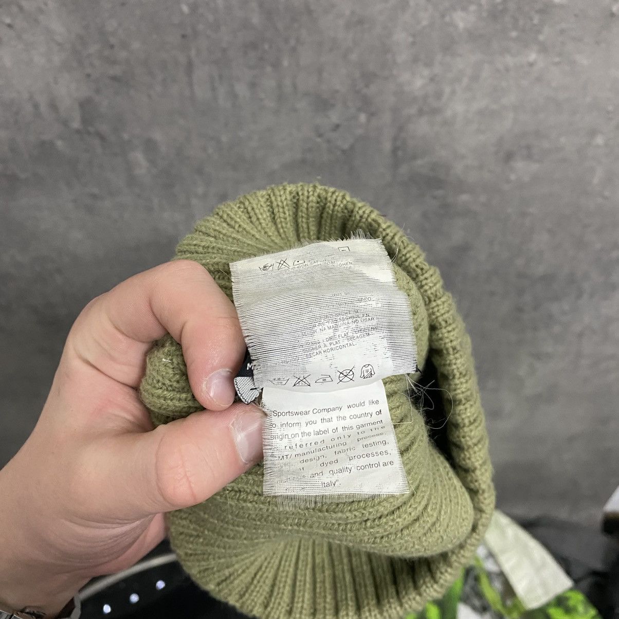 Stone Island Vintage Stone Island Beanie Size ONE SIZE - 9 Thumbnail