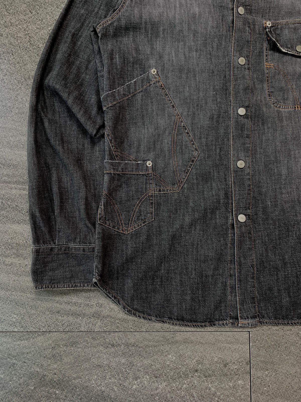 Dolce & Gabbana FREE TAX! Misplaced Pocket Denim Shirt - Medium Size US M / EU 48-50 / 2 - 4 Thumbnail