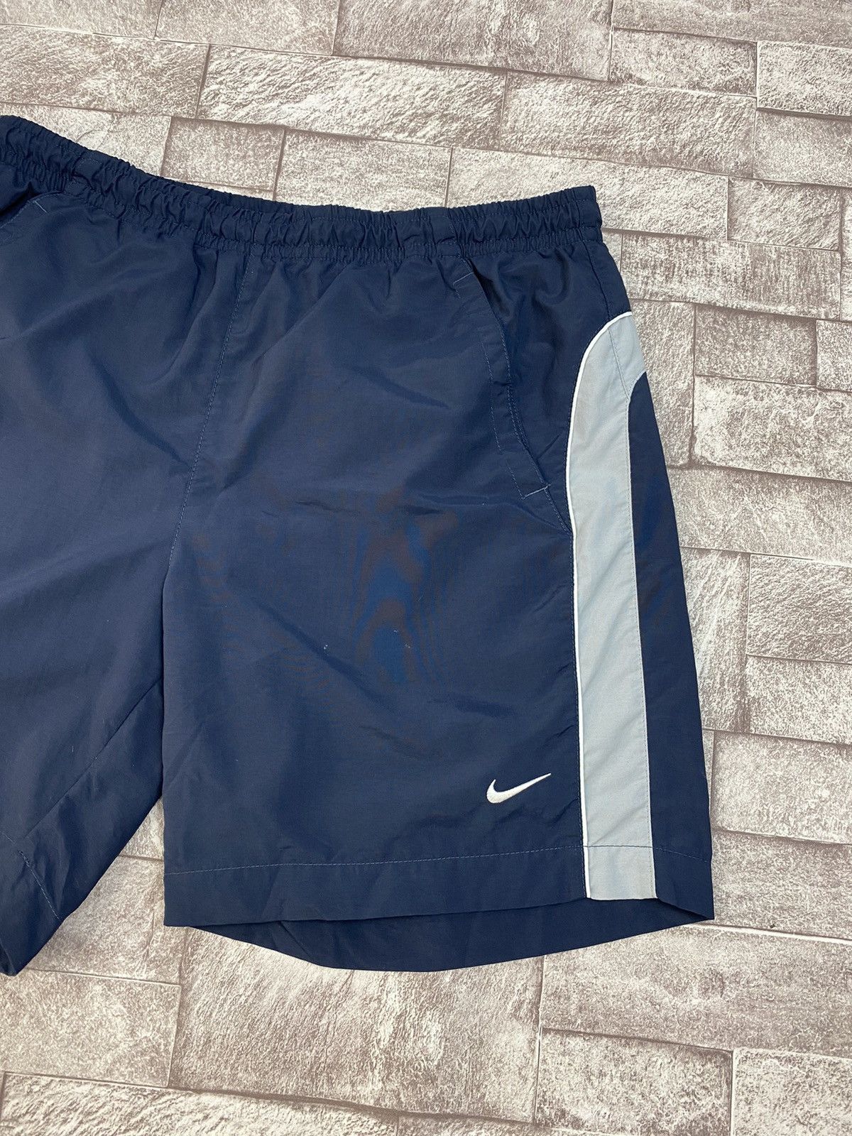 Nike × Vintage Vintage Nylon Nike Shorts Y2k style M Size US 32 / EU 48 - 2 Thumbnail
