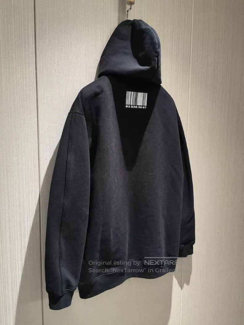 Vetements VETEMENTS Barcode logo zip-up hooded sweatshirt Size US L / EU 52-54 / 3 - 5 Thumbnail