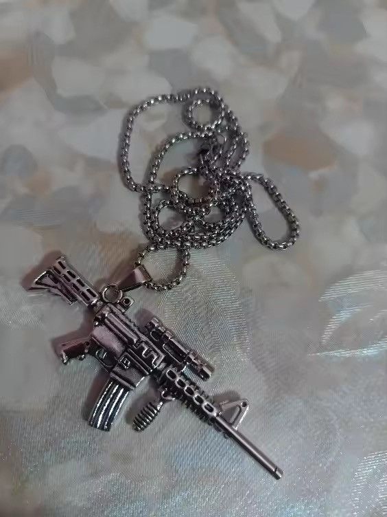 Jewelry Machine Gun Pendant Necklace Size ONE SIZE - 3 Thumbnail
