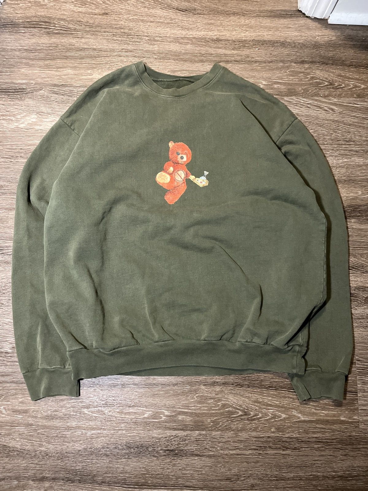 Travis Scott Travis Scott Astroworld Tour Skipping Bear Crewneck Size US XL / EU 56 / 4 - 1 Thumbnail