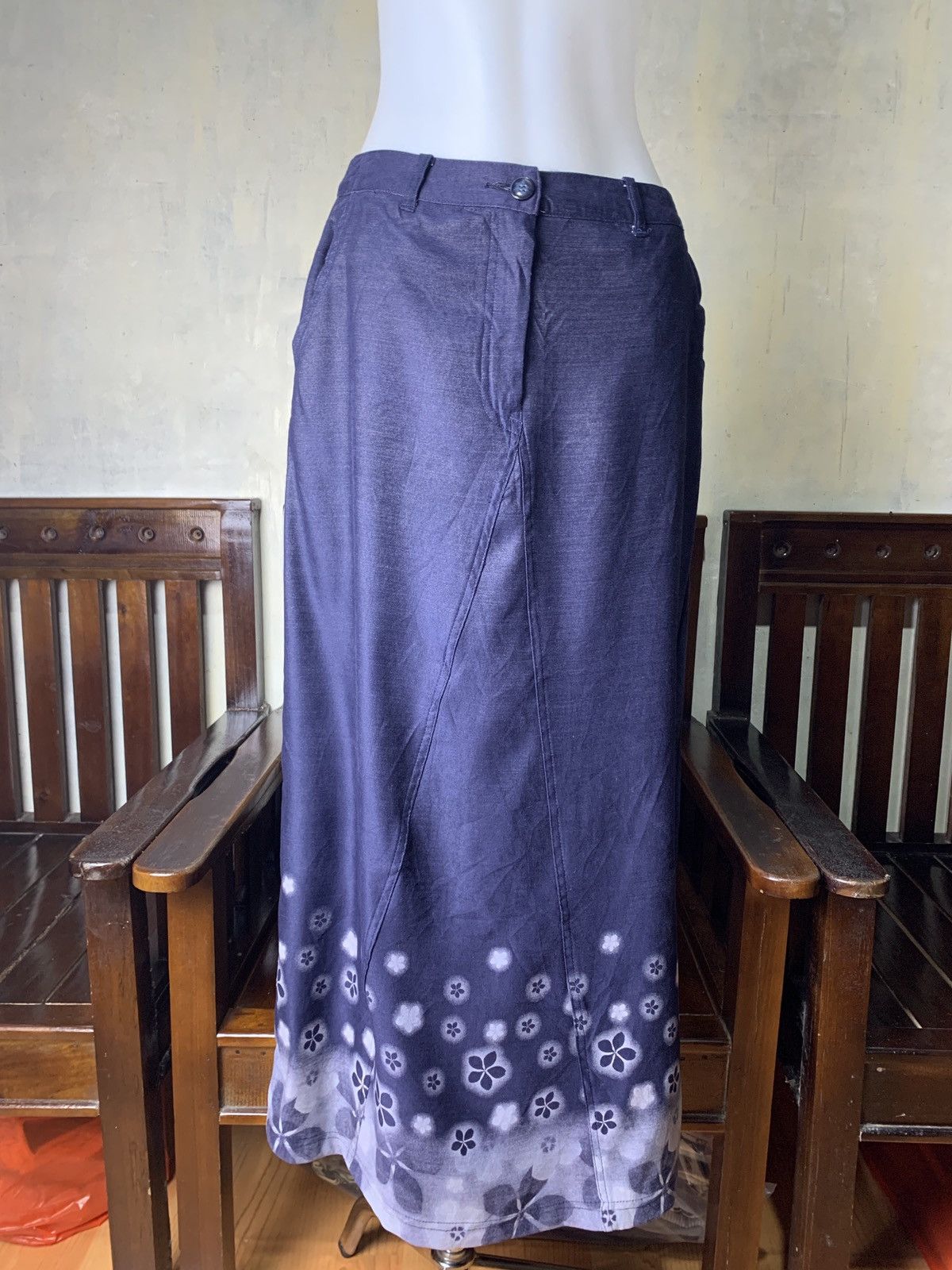 Cartoon Network 2000s Betty Boop Cartoon Flower Spray Embroidered Maxi Skirt Size 27" / US 4 / IT 40 - 3 Thumbnail