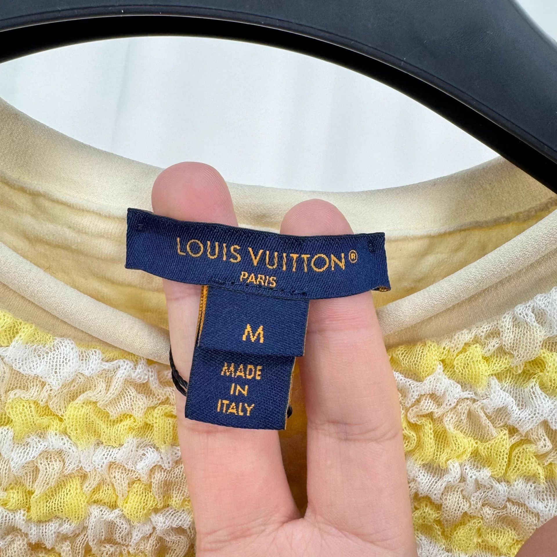 Louis Vuitton Louis Vuitton Pleated Monogram Leather Tag SS M Size M / US 6-8 / IT 42-44 - 5 Thumbnail