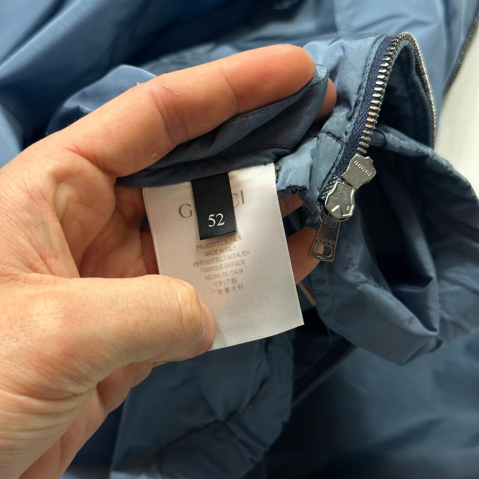 Gucci Gucci 2012 Baby Blue Stripe Seam Nylon Shimmer Jacket IT52 L Size US L / EU 52-54 / 3 - 11 Thumbnail