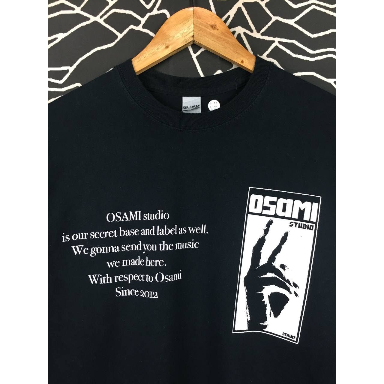 Band Tees × Gildan × Japanese Brand Denims Japanese Rock Band Osami Studio Long Sleeve Tee Size US M / EU 48-50 / 2 - 3 Thumbnail