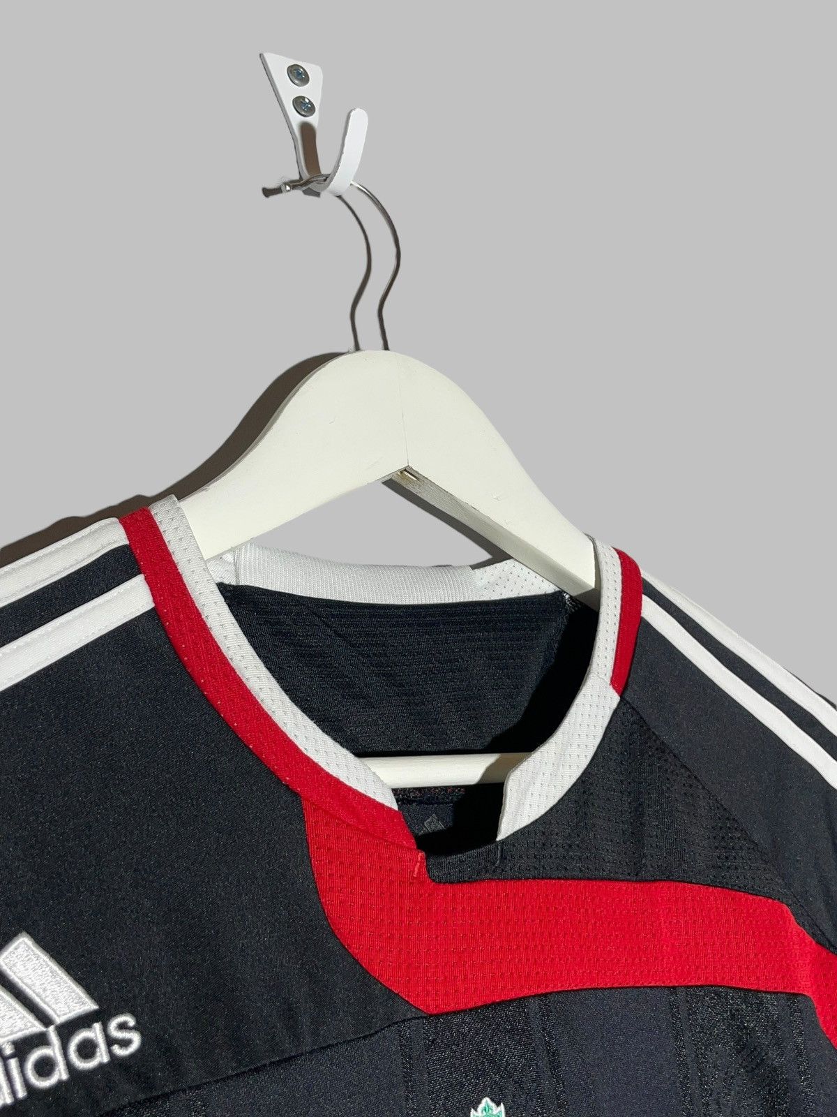 Adidas × Vintage Liverpool FC Adidas 2007/08 Things Football Shirt Size US M / EU 48-50 / 2 - 6 Thumbnail