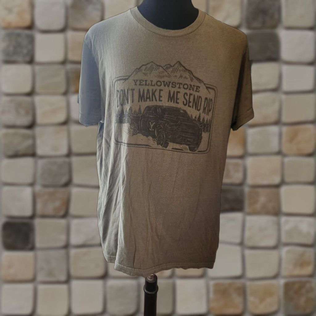 Olive Yellowstone T-Shirt Rip Wheeler Olive Green Crew Neck Short Sleeve Large Mens Size US L / EU 52-54 / 3 - 1 Thumbnail