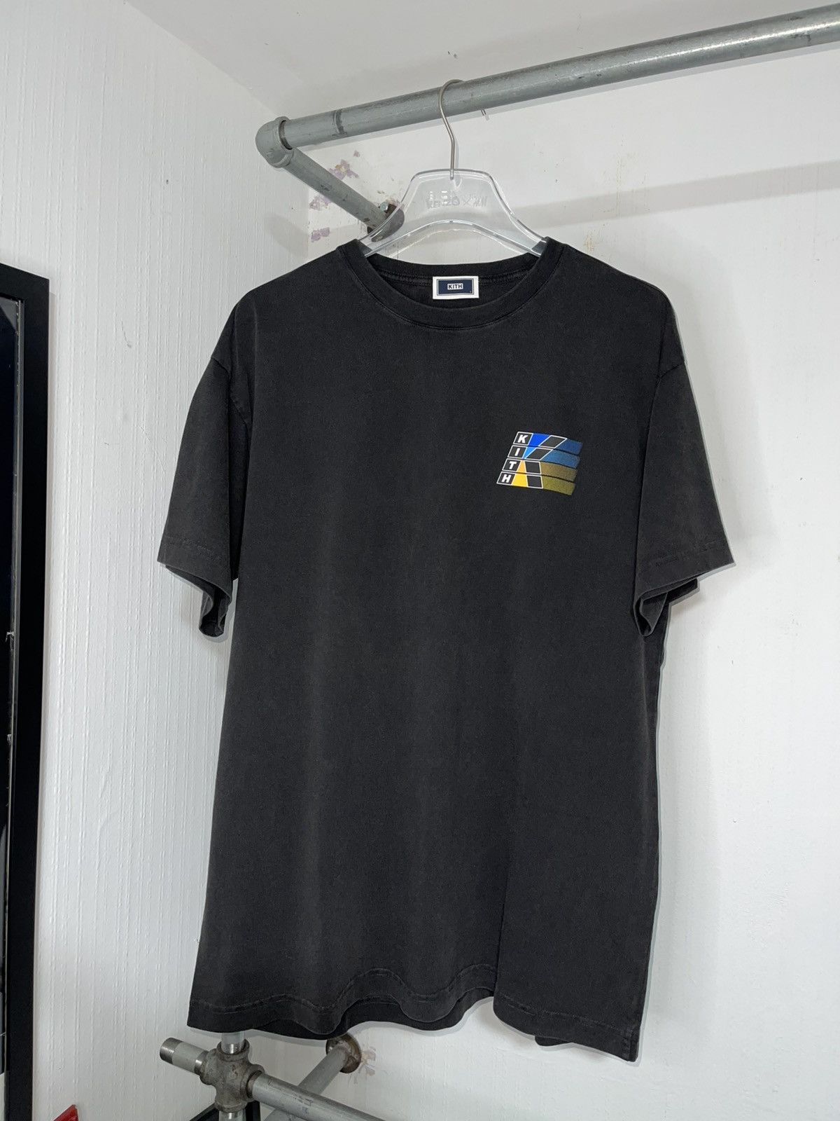 Kith Kith & Kin International shirt new Size US L / EU 52-54 / 3 - 1 Thumbnail