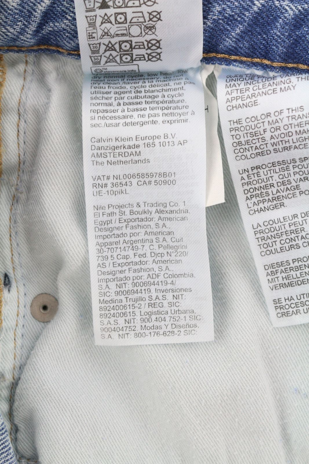 Calvin Klein 90S STRAIGHT W31 Faded Blue Zip Fly Logo Denim 85289 Size US 31 - 10 Thumbnail