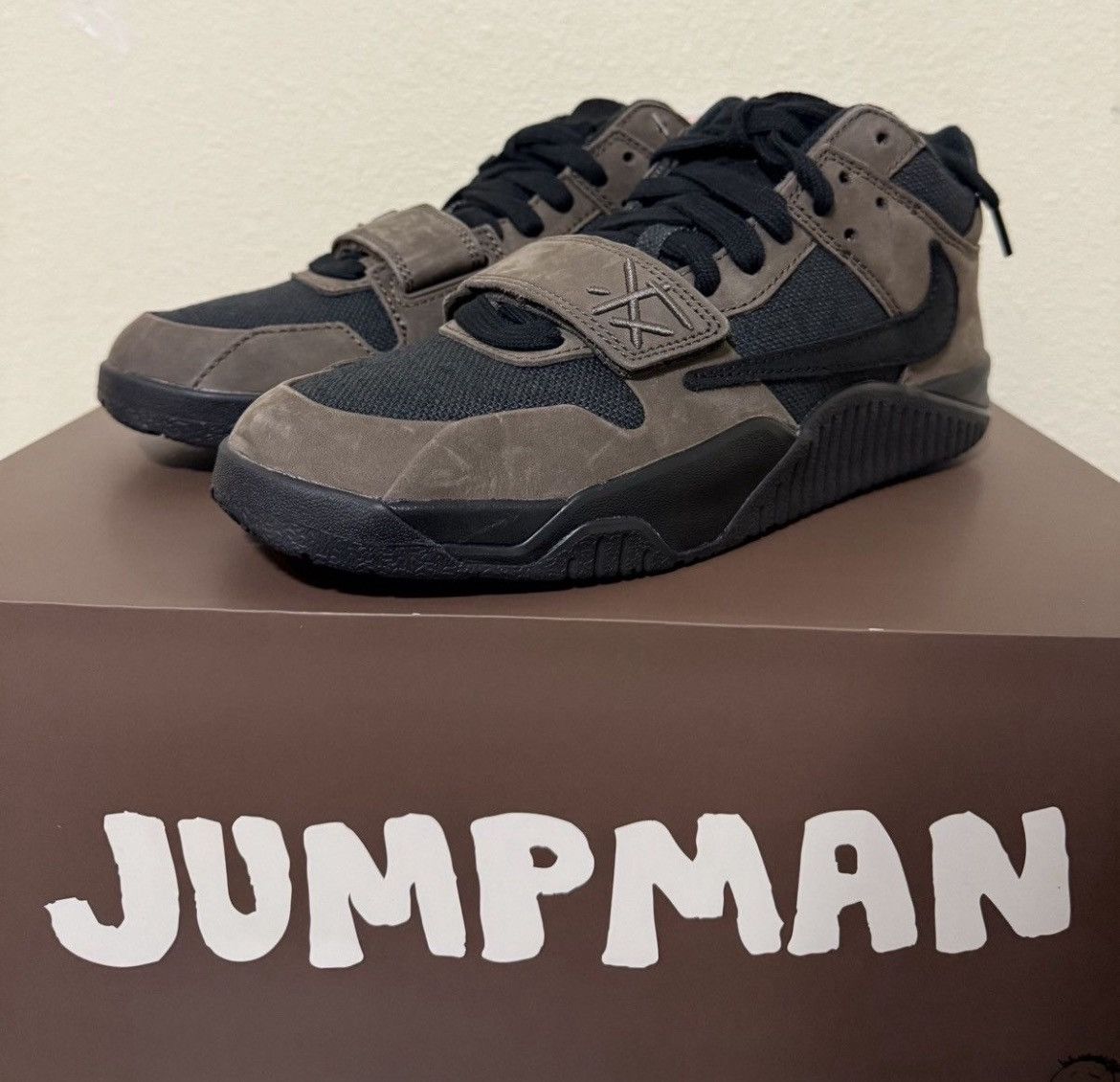Nike × Travis Scott Jordan Jumpman Jack TR x Travis Scott Size US 8.5 / EU 41-42 - 1 Thumbnail