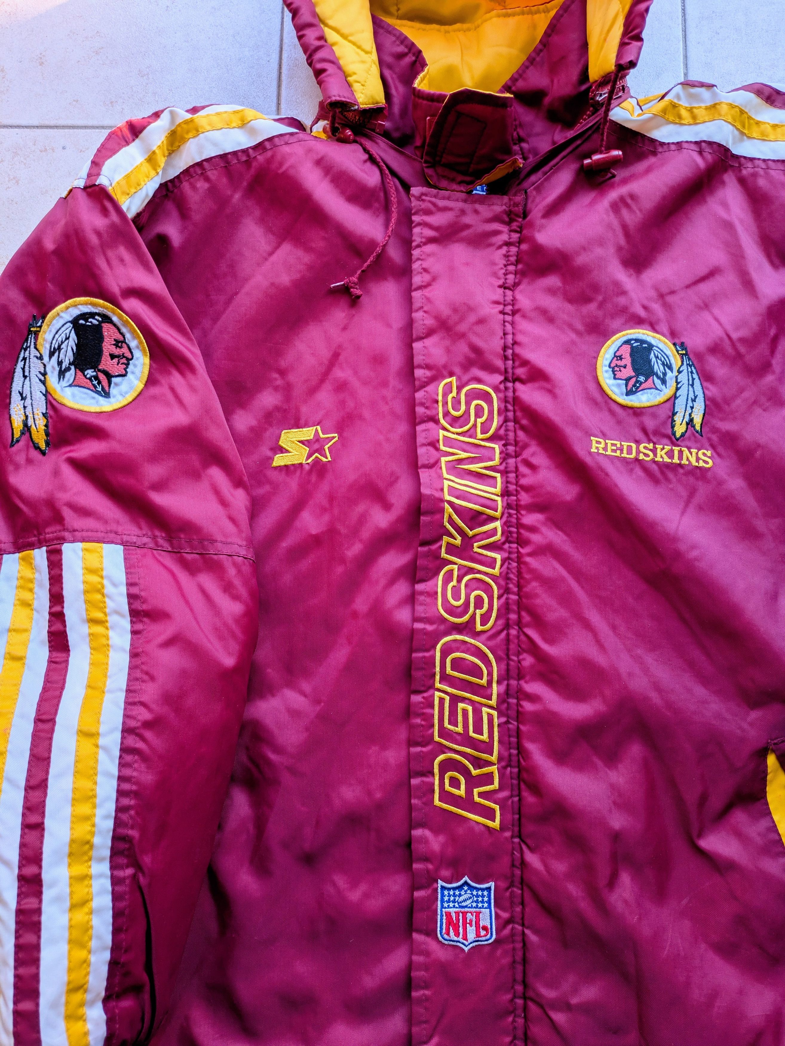 Starter Washington Redskins 90s STARTER puffer XL red NFL vtg Size US XL / EU 56 / 4 - 2 Thumbnail