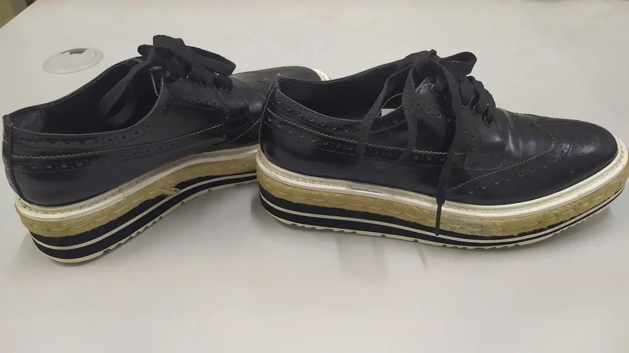 Prada Prada Black Brogue Leather vintage Size US 6 / IT 36 - 3 Thumbnail