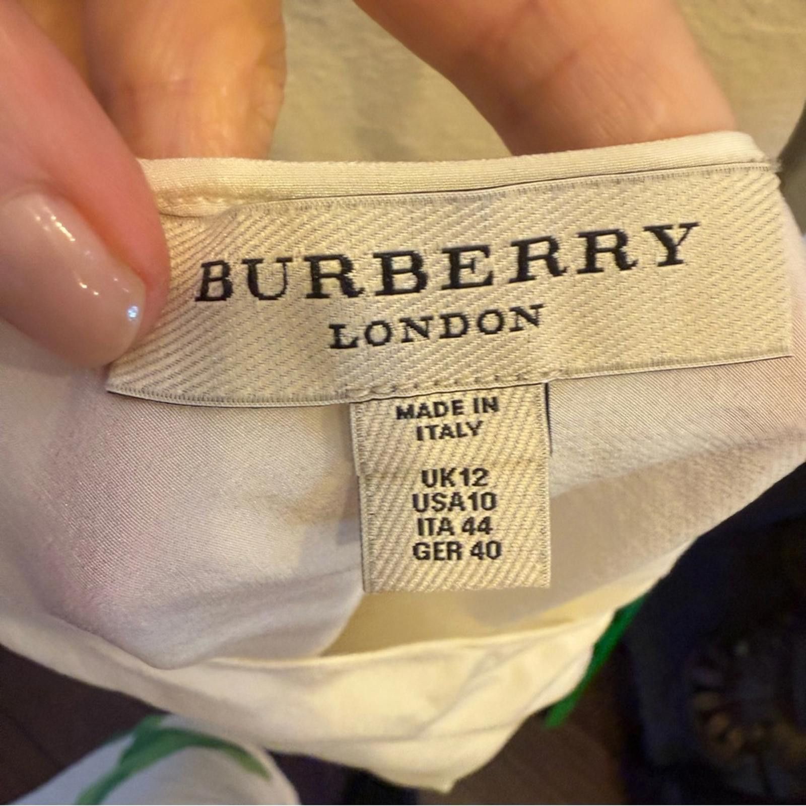 Burberry Burberry Women’s Silk Cream Camisole Top sz 10 Size L / US 10 / IT 46 - 5 Thumbnail