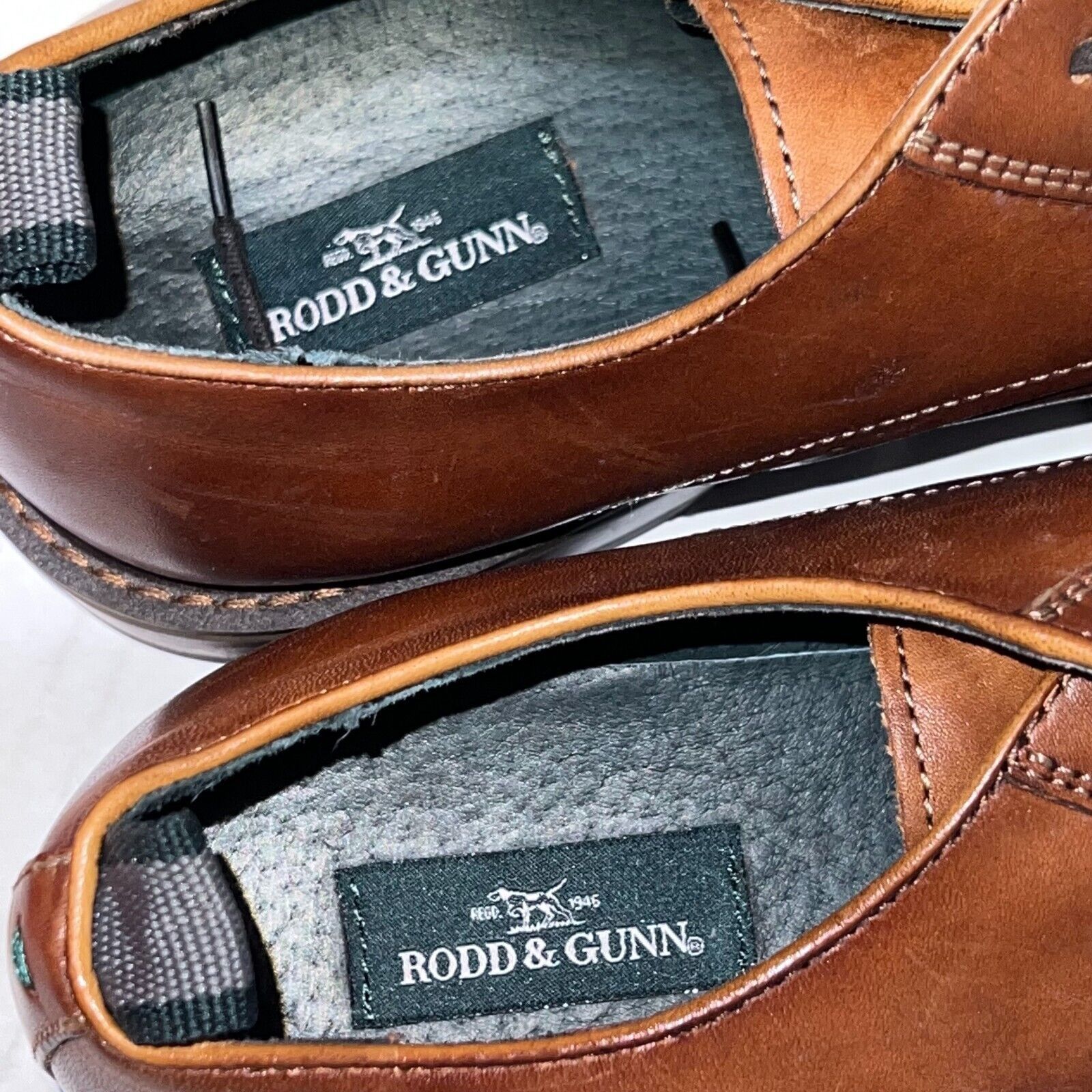 Rodd & Gunn Rodd & Gunn Men's 43 Leather Whitmore Street Dress Shoes 10 Size US 10 / EU 43 - 10 Thumbnail