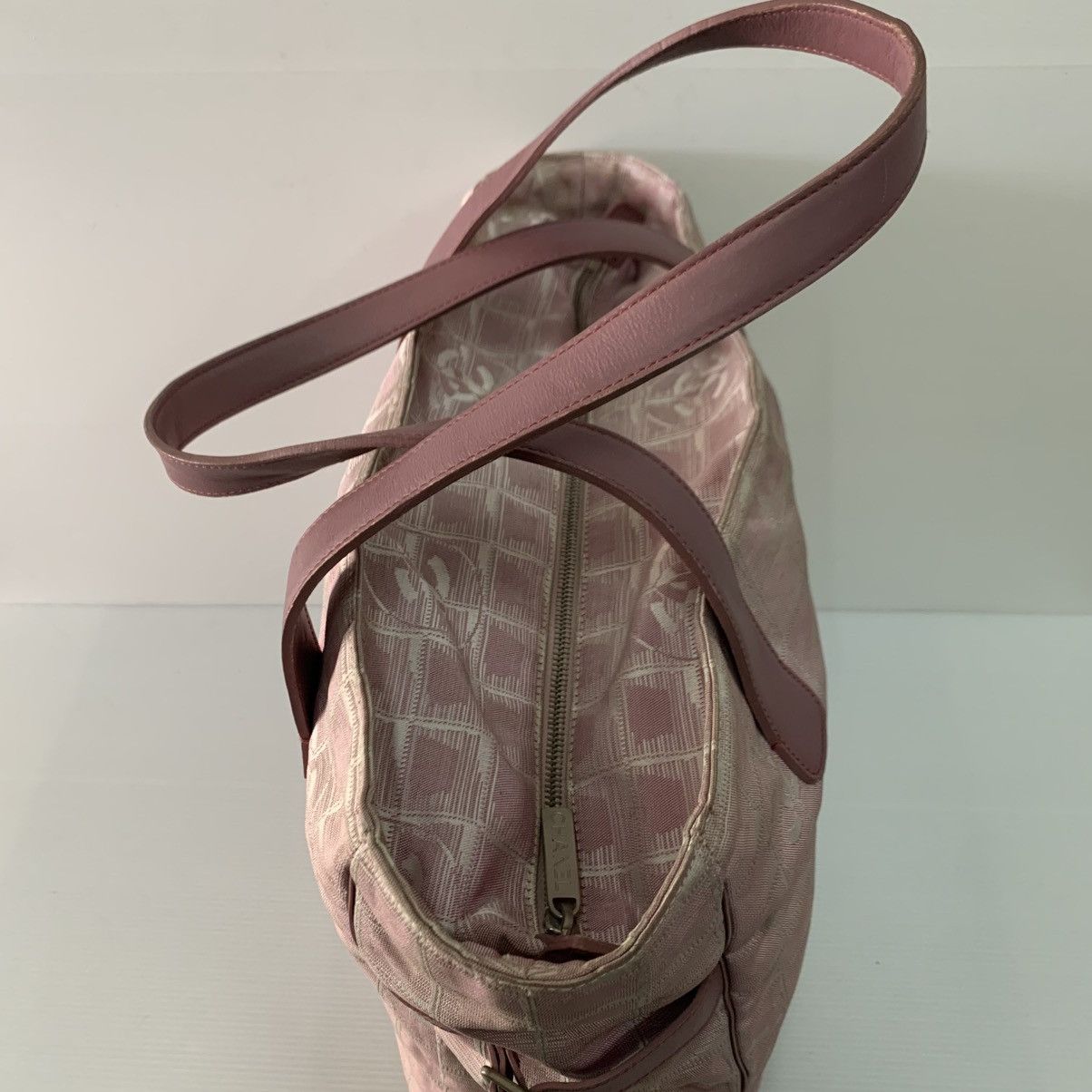 Chanel Chanel Traveline Pink Large Tote Bag Size ONE SIZE - 5 Thumbnail