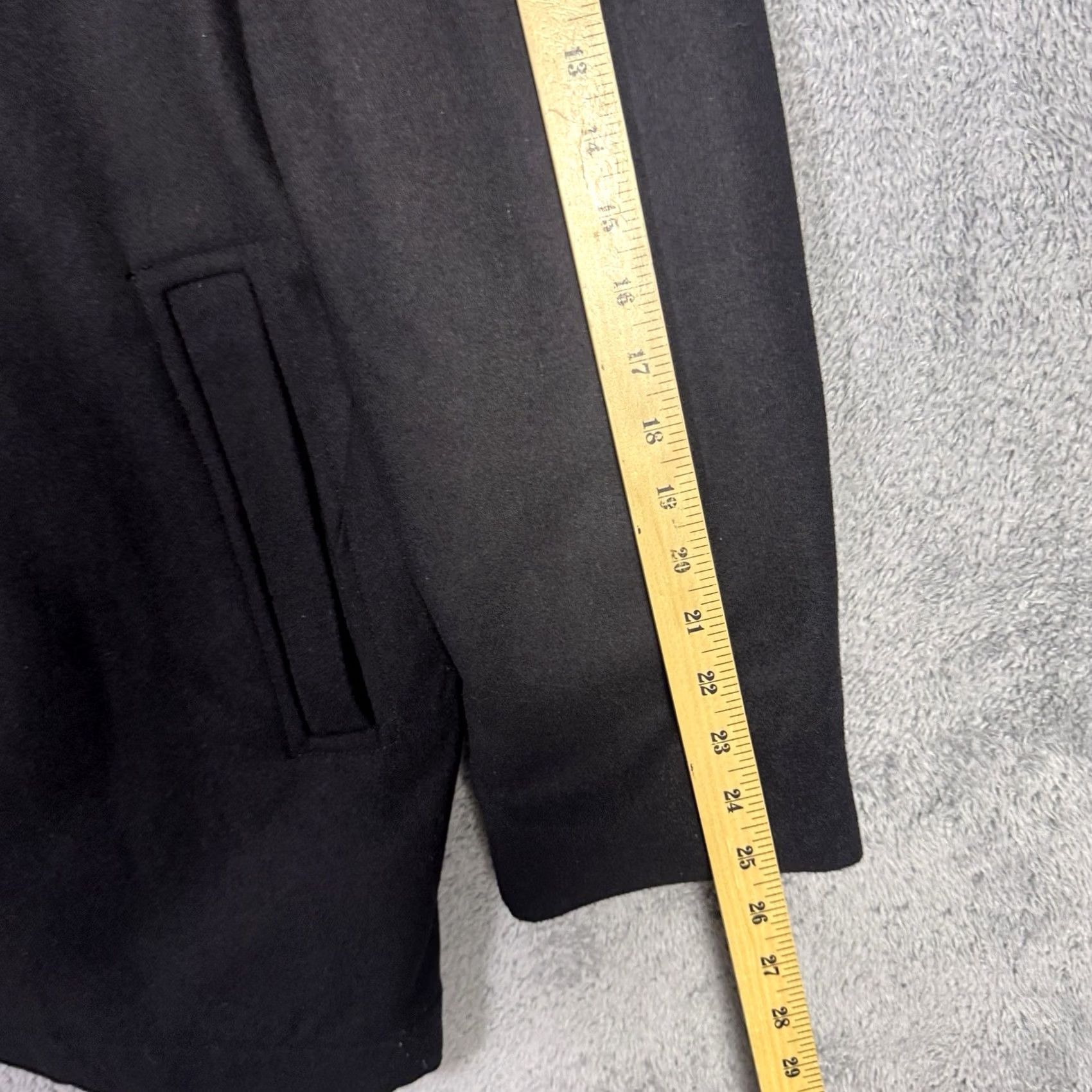 Jos. A. Bank Jos A Bank Mens L Black Wool Overcoat Full Zip Peacoat Quilted 1905 Classic Designer Size US L / EU 52-54 / 3 - 6 Thumbnail