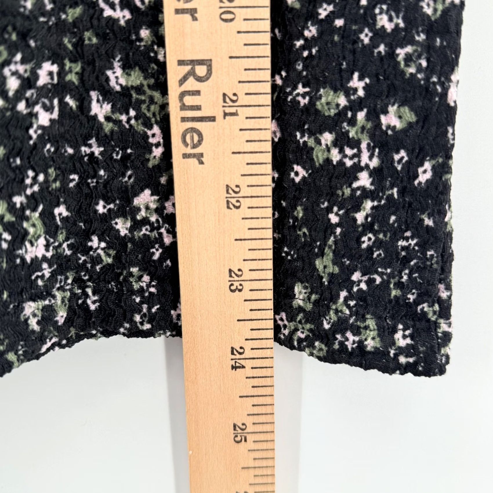 Loft LOFT Shirt Womens Medium Black Green Ribbed Puff Sleeve Floral Long Sleeve Top Size M / US 6-8 / IT 42-44 - 4 Thumbnail