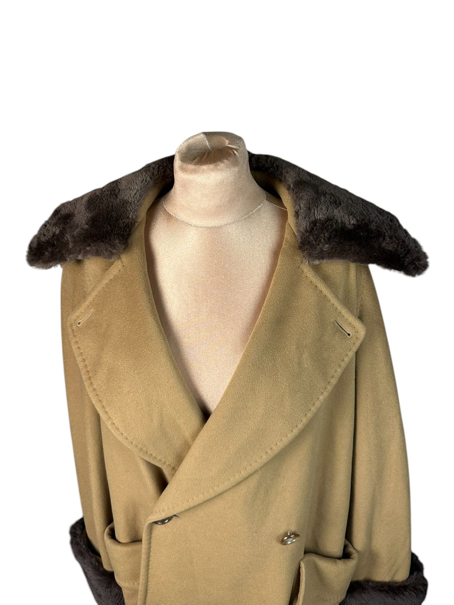 Max Mara Vintage Max Mara 100% Cashmere Double Breasted Fur Coat Size M / US 6-8 / IT 42-44 - 4 Thumbnail