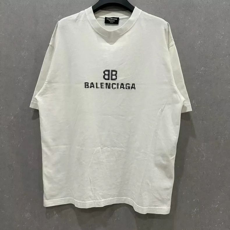 Balenciaga Balenciaga White Mosaic Logo Short Sleeve Size: XS Size US XS / EU 42 / 0 - 1 Thumbnail