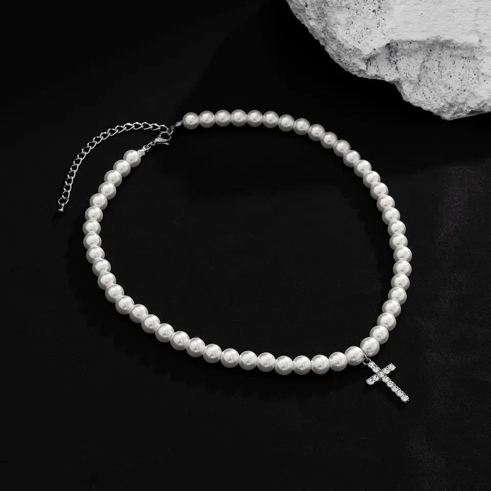 Other l Rhinestone Cross Jesus Pendant Choker Necklace Size ONE SIZE - 4 Thumbnail
