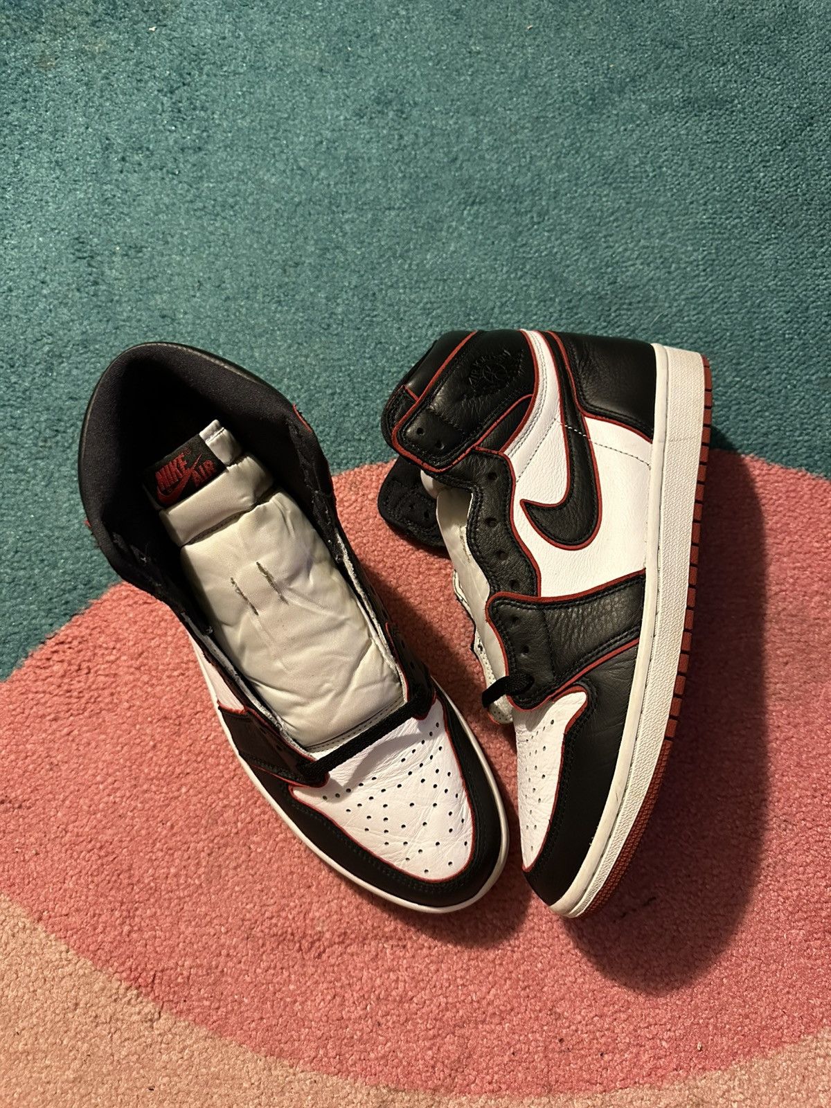 Gucci men’s slip ons (bee and star)