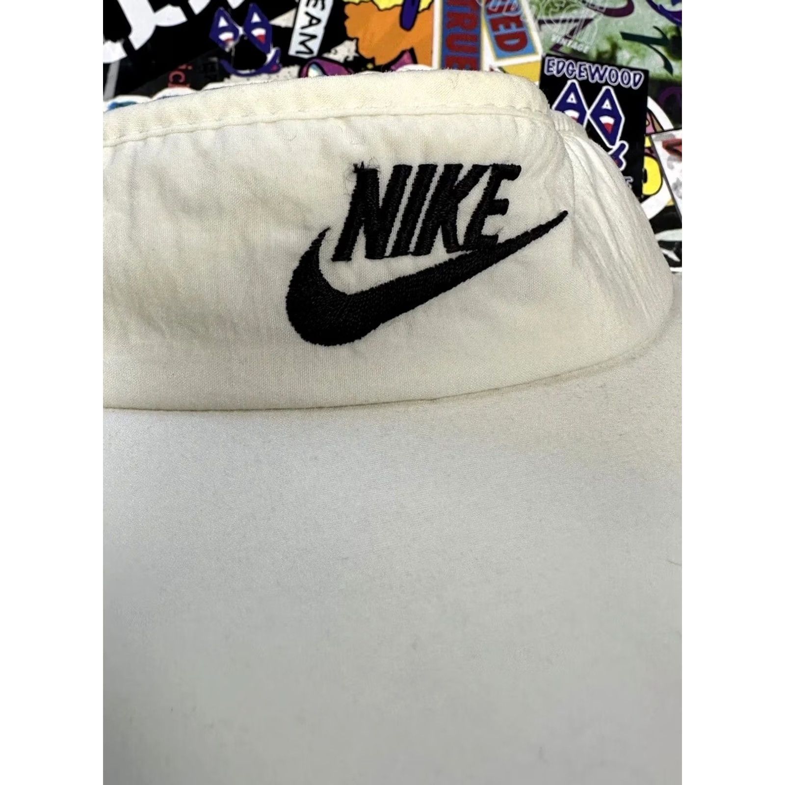 Nike VINTAGE Nike Swoosh Visor Half Hat White Adjustable Golf Embroidered Men Adults 90s Golf Sports Visor Accessories Size ONE SIZE - 3 Thumbnail
