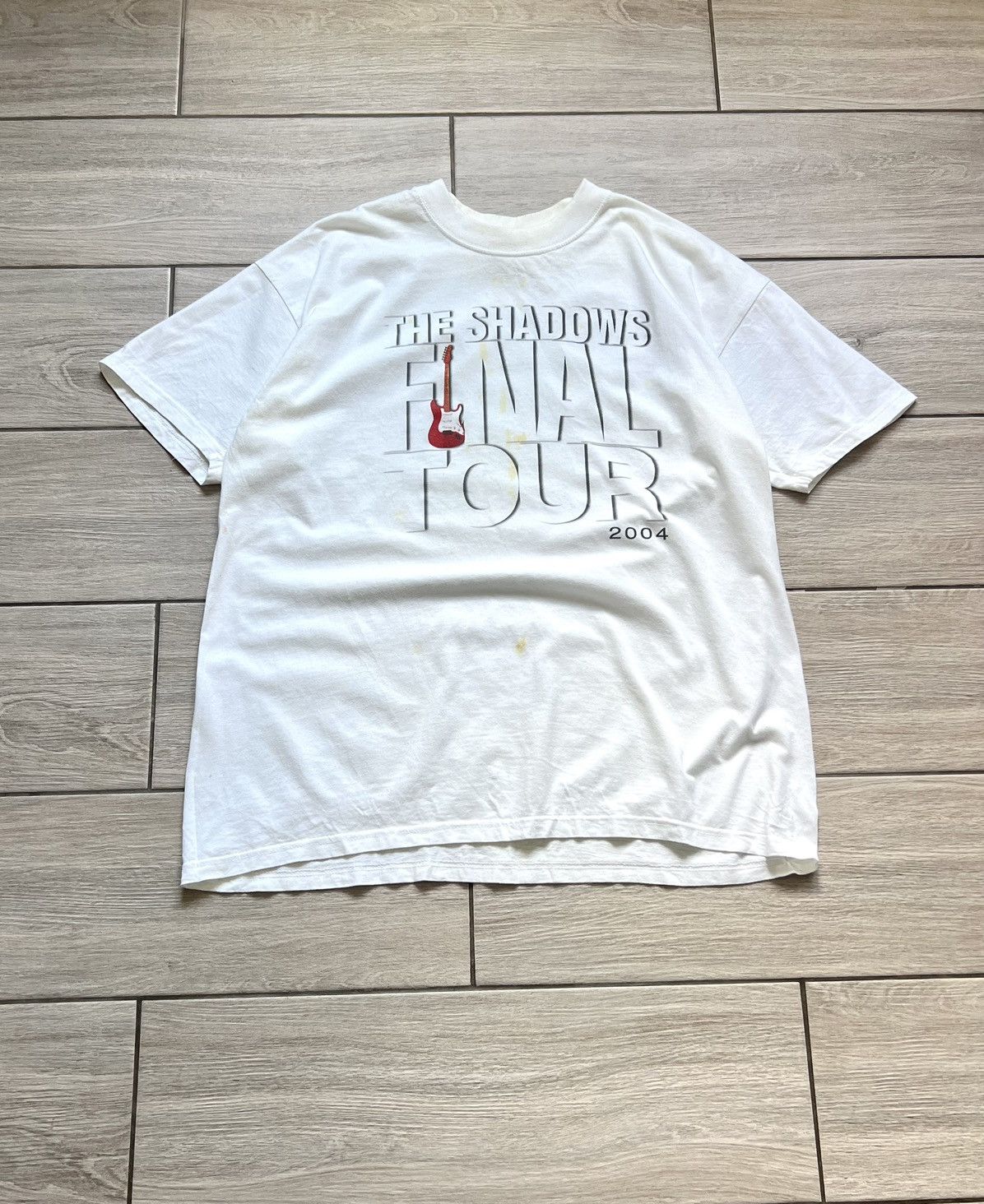 Band Tees The Shadows Final Tour 2004 Tee Vintage Rock Band Shirt Size US XL / EU 56 / 4 - 1 Thumbnail