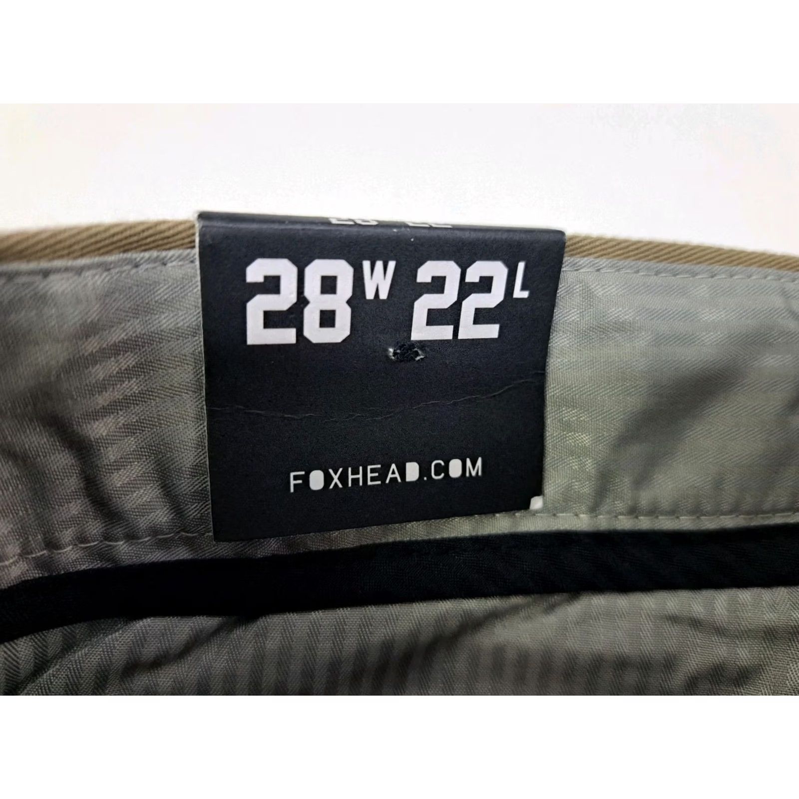Vintage Fox Essex Chino Regular Fit Shorts Mens Khaki 28W/22L NWT Size US 28 / EU 44 - 4 Thumbnail